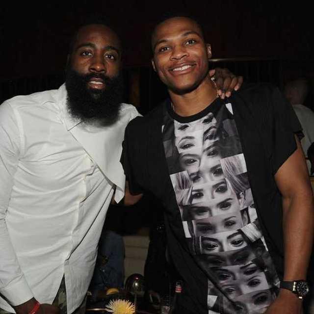 青训球员首次亮相即破门入账（青训小将首秀便收获进球）