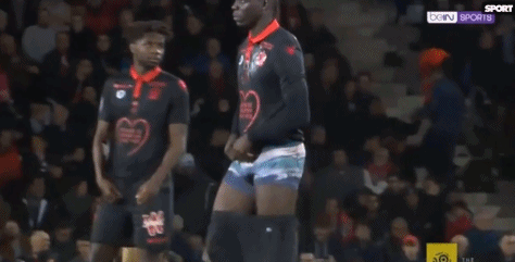 英超：阿森纳客场3-1击败莱斯特城