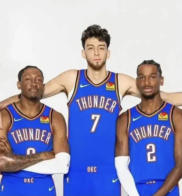 徐杰空砍25分11助攻，广东男篮俱乐部杯首战惜败山西（徐杰25分11助攻难救主，广东俱乐部杯首战憾负山西）