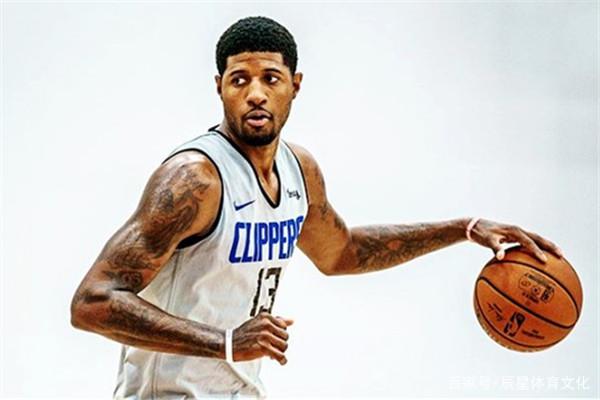 湖人詹姆斯关键封盖锁定胜局（詹姆斯关键大帽助湖人锁定胜利）