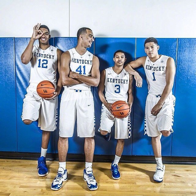 米体：彪马推出意大利超级杯用球，采用前沿科技打造（米体：彪马发布意大利超级杯官方比赛用球，搭载尖端科技）