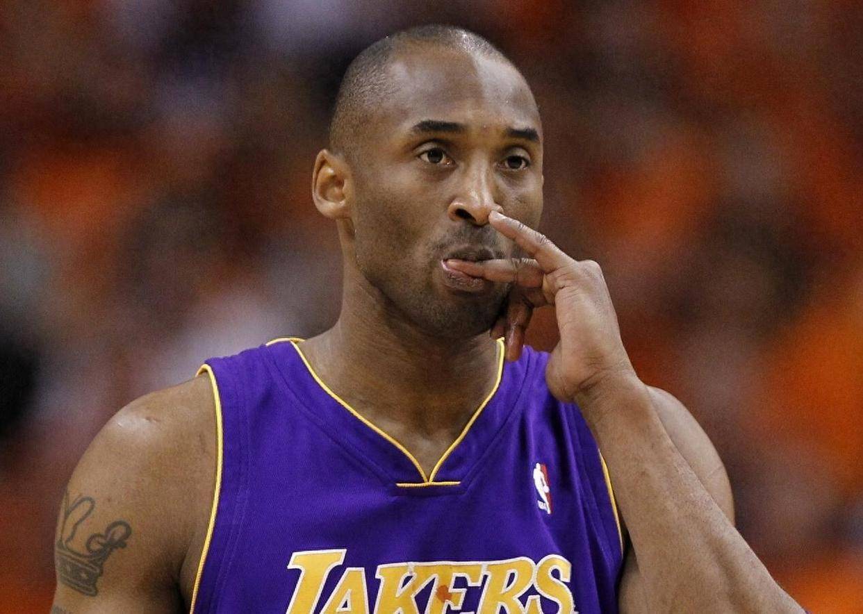 天空体育：谢什科没有重伤，预计最多缺席一个月（天空体育：谢什科伤势不重，最多休战1个月）