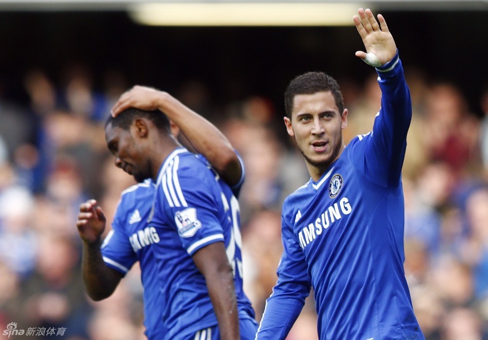 巴西中卫古斯塔沃入籍越南，将改名杜飞龙代表越南队